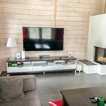 Vanamoinen By Interhome * Ylläsjärvi